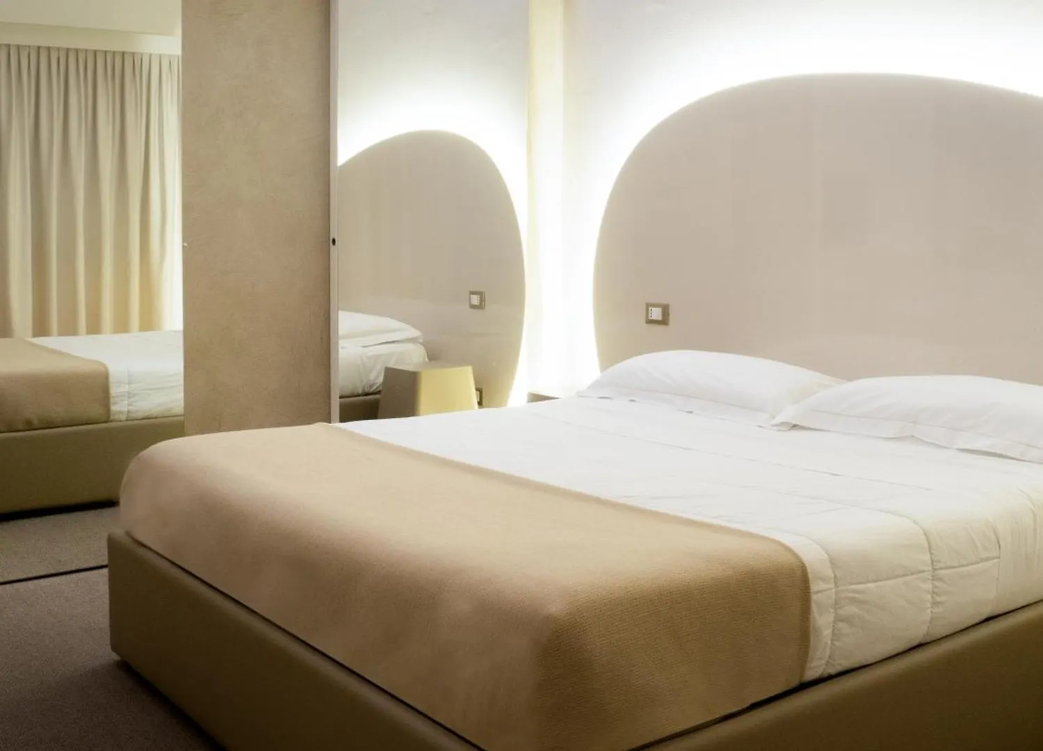 Dealuna Motel Fidenza